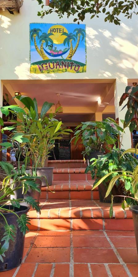 Hotel Iguanito Santa Catalina Exterior foto